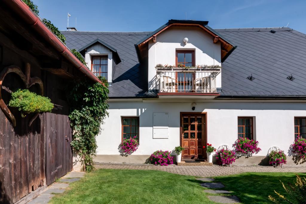 Pension Pod Morskym Okem Karlovice  Exterior foto